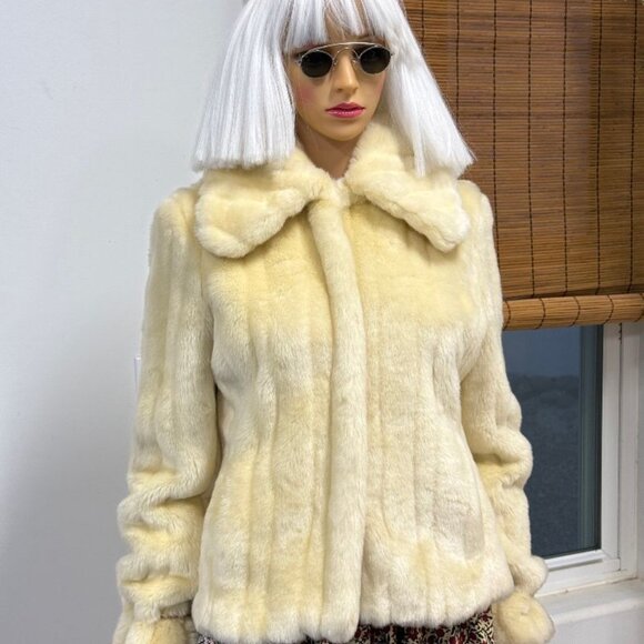 Clothes/H&M Jackets & Blazers - CLOTHES~Vanilla Faux Fur Cropped Jacket~Size 8